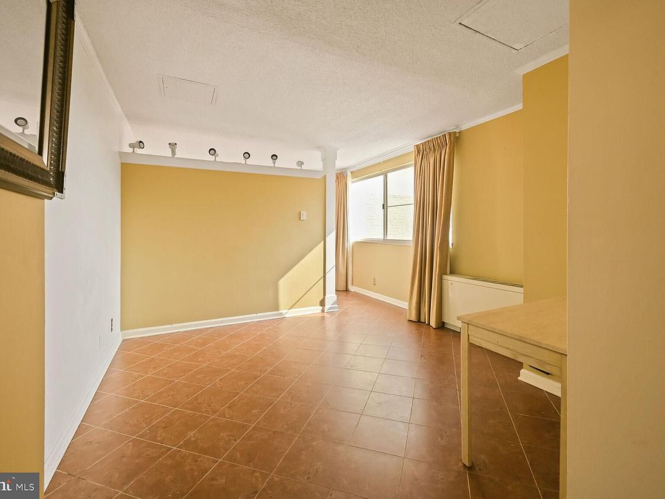 1st image of 4515 Willard Ave APT 2420S