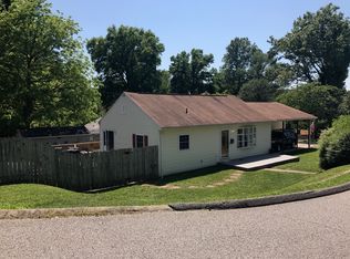 1501 Holderby Rd, Huntington, WV 25701