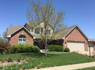 2101 W Leyna Dr, Dunlap, IL 61525