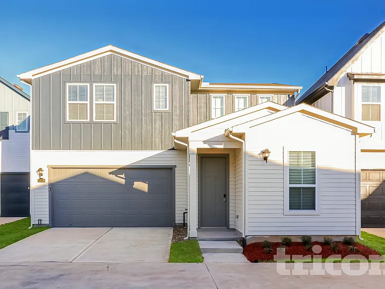 22726 Terrazzo Dr — Photo 1