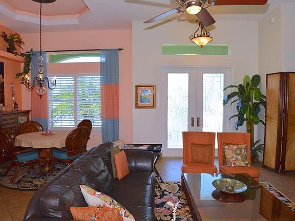 4th image of 16112 Limegrove Ct