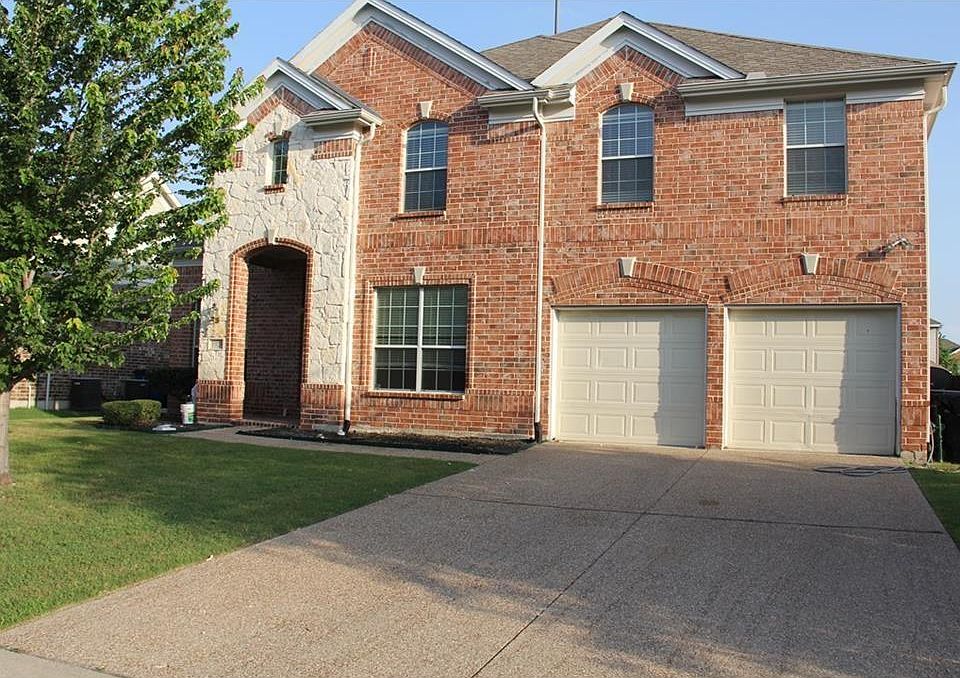 1st image of 15129 Brooks Ln