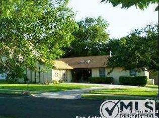 6122 Sun Dial St, Leon Valley, TX 78238