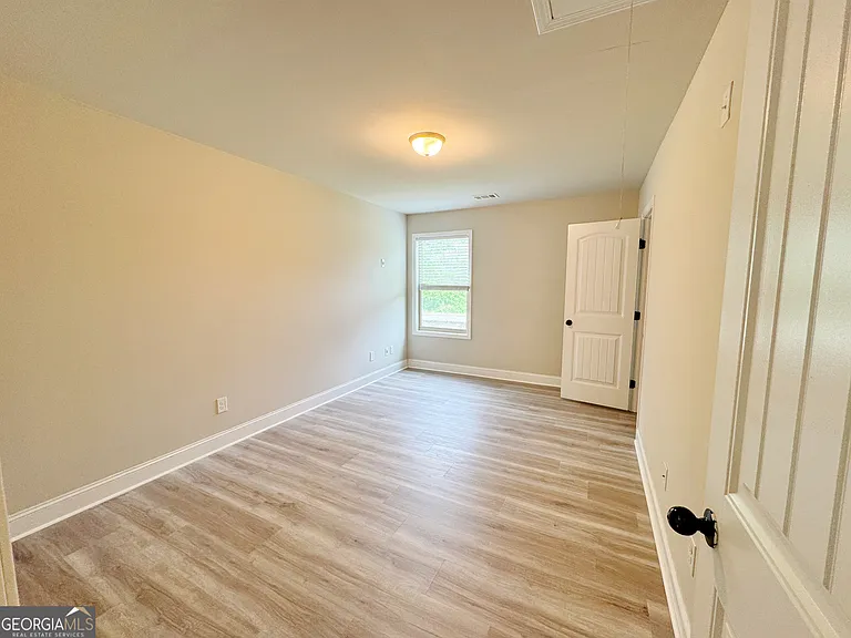 732 Sanctuary Ln — Photo 24