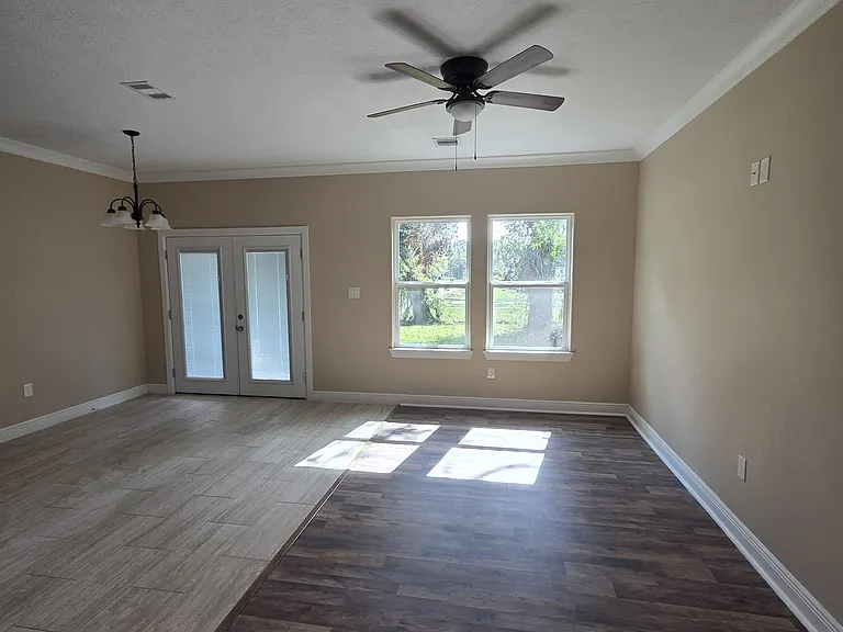 450 Jackson St #1 — Photo 17