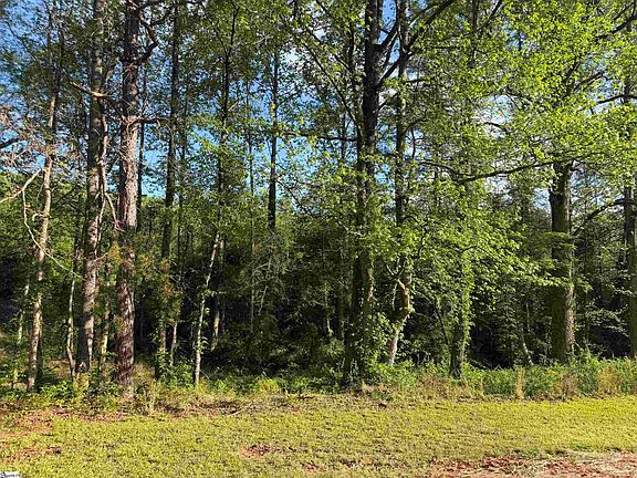 4th image of 1297 Cove Creek Rd