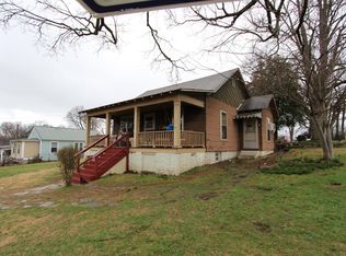 111 E 16th St, Columbia, TN 38401