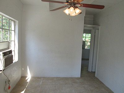 1st image of 1918 Cloverlawn Ave