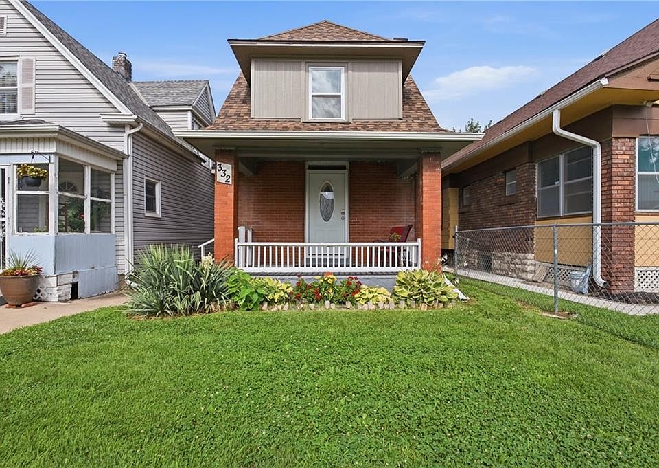 1st image of 332 N Lawndale Ave