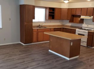 1880 Hays St APT C, Anderson, CA 96007