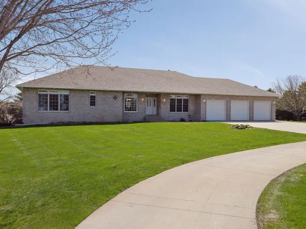 5985 Highway 25, Mayer, MN 55360