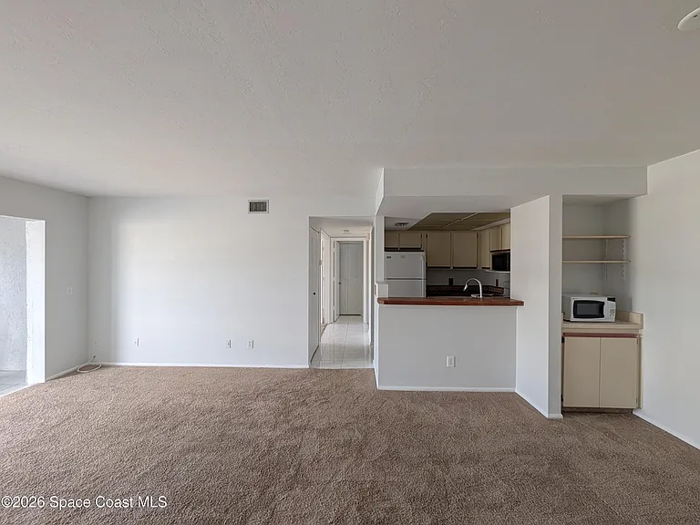 987 Sonesta Ave NE #207 — Photo 3