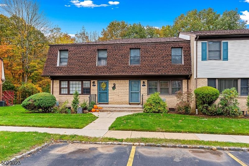 1st image of 122 Stedwick Dr #W122