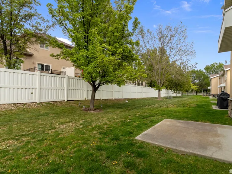 1546 W Compass Point Ln #2B — Photo 22