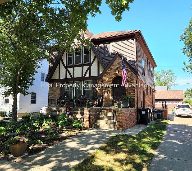 1st image of 911 Oakridge Ave #2