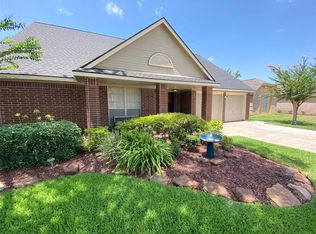 10905 Dogwood Dr, La Porte, TX 77571