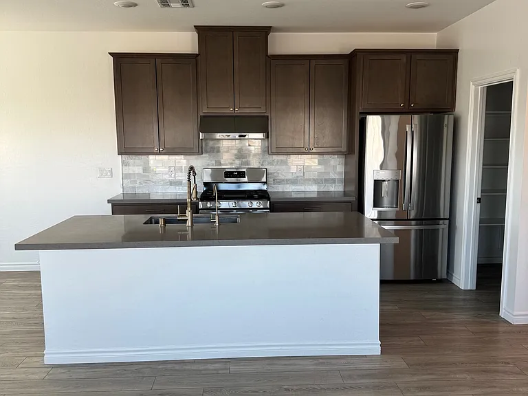 1367 Ossa St #4205 — Photo 8