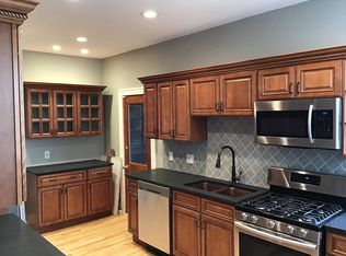 1065 Madison Ave, Albany, NY 12208