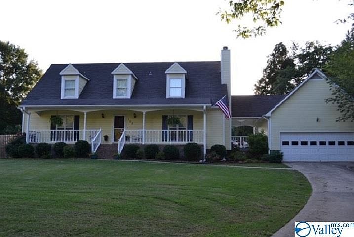 1st image of 102 Southwood Dr