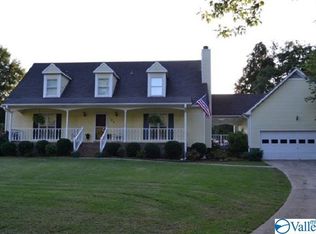 102 Southwood Dr, Madison, AL 35758