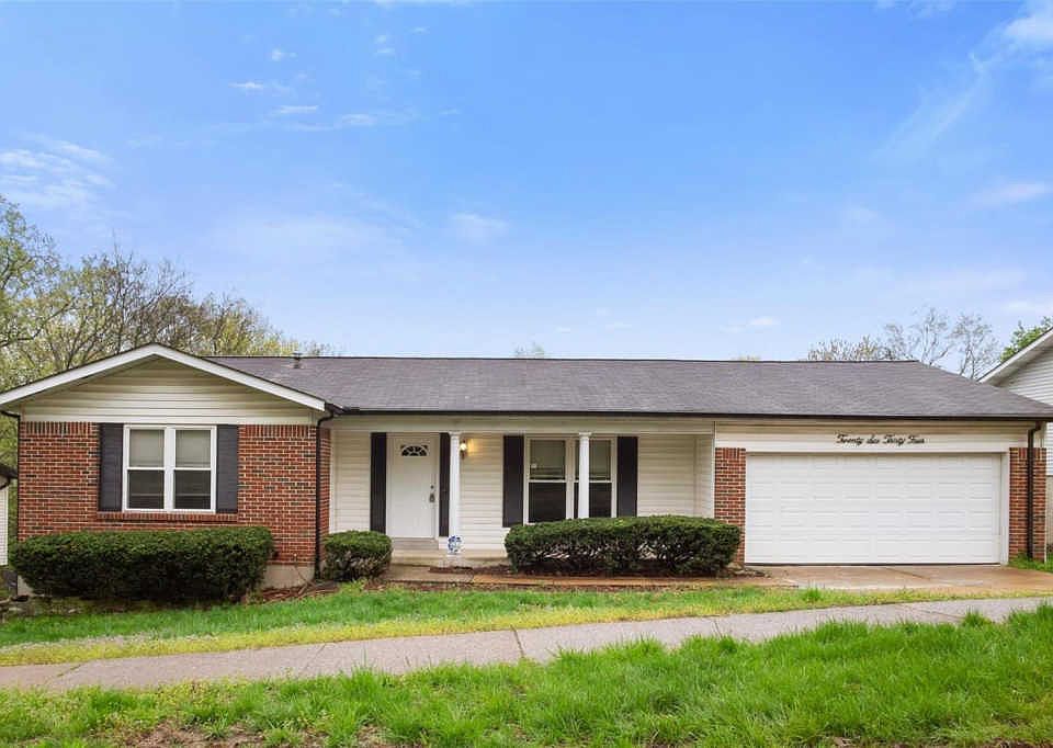1st image of 2634 Blackforest Dr