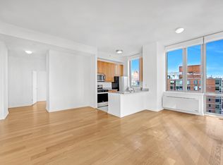 425 Main St PENTHOUSE 2G, New York, NY