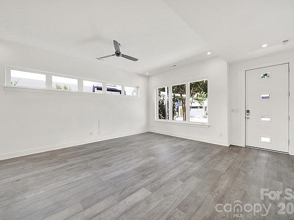 3rd image of 1243 Realta Dr