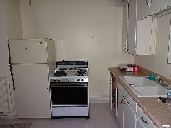 4th image of 735-777 20th Ave