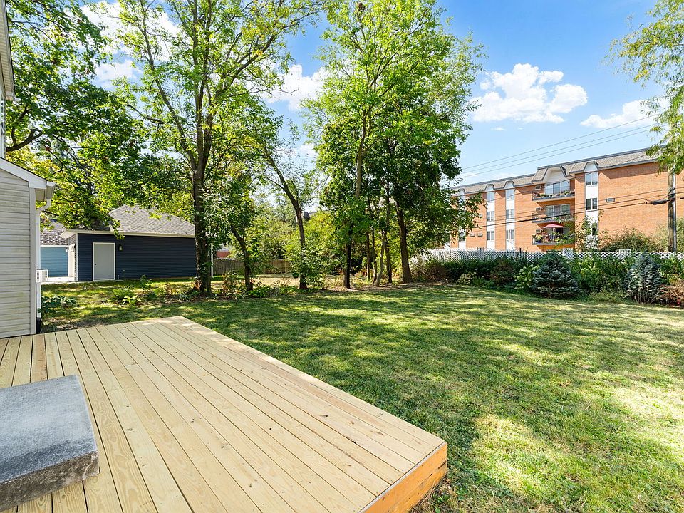 2nd image of 4202 Forest Ave