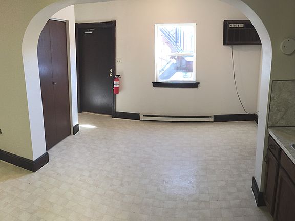 5th image of 412 W 1st Ave #A
