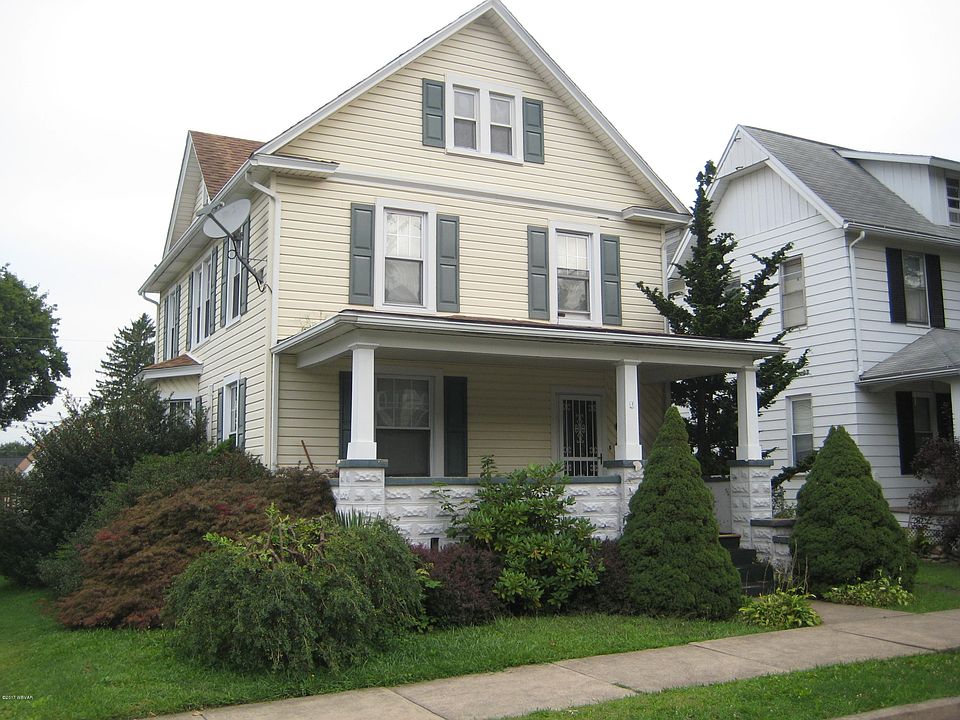 1st image of 320 W Central Ave S