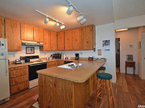 4th image of 3135 Tamworth Way