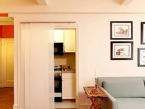 3rd image of 118 8th Ave APT 3C
