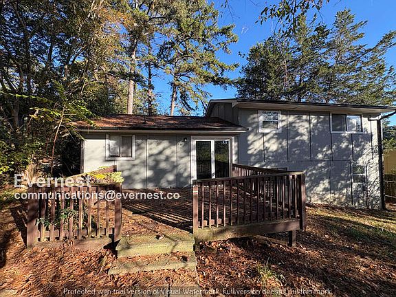 5th image of 193 W Canterbury Dr