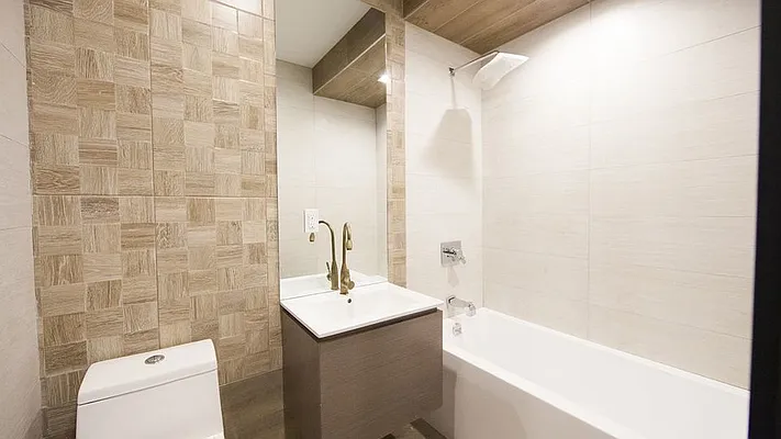 Rented by Nooklyn NYC LLC | media 34