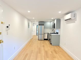 174 Hall St, Brooklyn, NY 11205