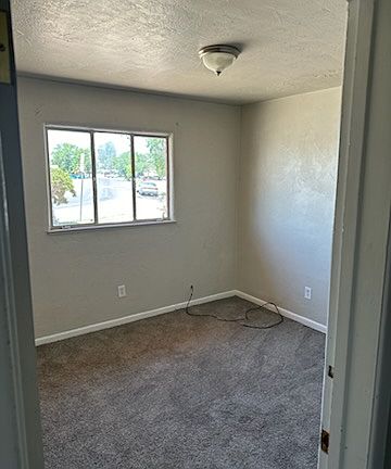 5th image of 1535 Roberts Dr