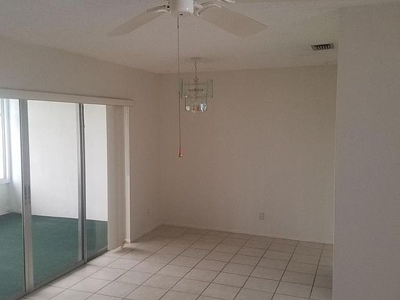 3rd image of 2638 Gately Dr E APT 113