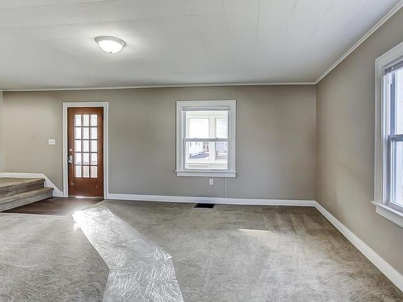 5th image of 612 Marian Ave