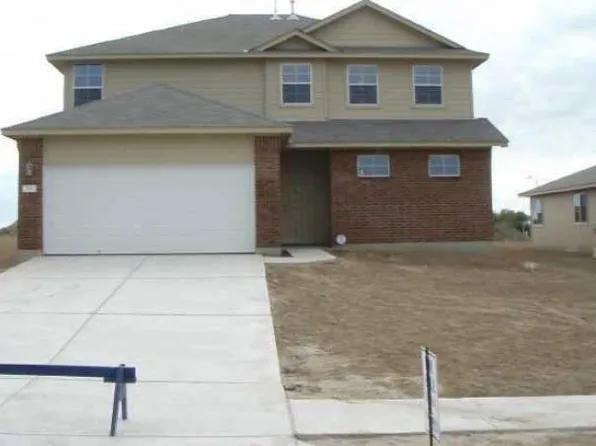 200 Picadilly Dr, Kyle, TX 78640