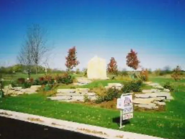 2957 E 1489th Rd #9, Ottawa, IL 61350