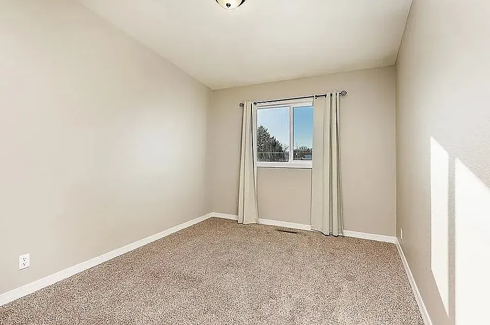 2 bed, 1239 sqft, $1,445 — Photo 2