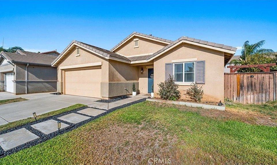 1st image of 3287 El Nido Ave