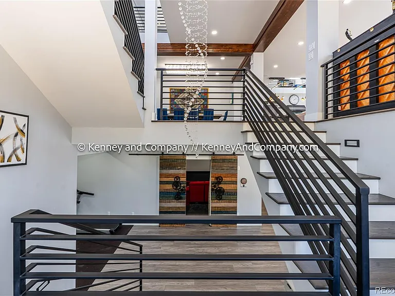 6438 Farthing Dr — Photo 18