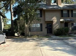 49 Hidden Lake Ct, Savannah, GA 31419