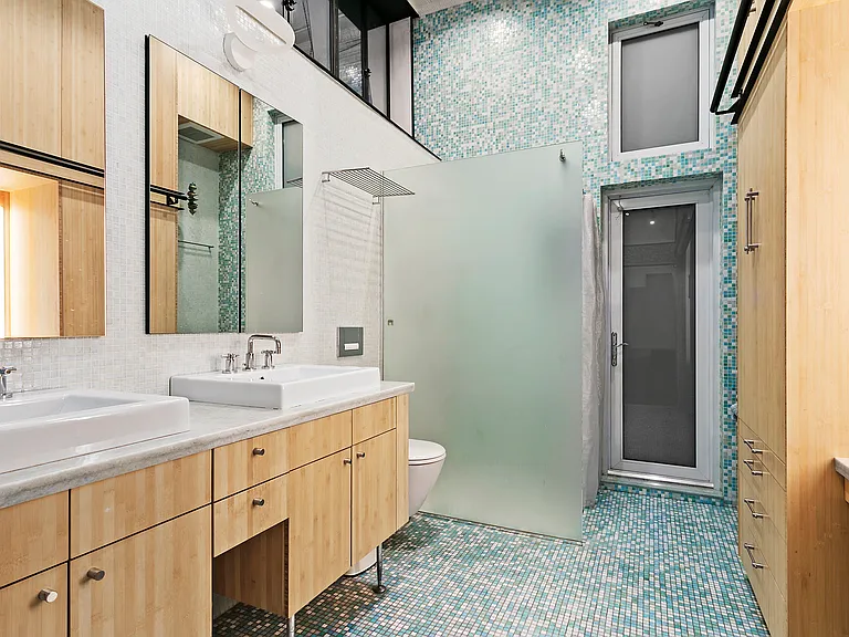 139 Spring St #2B — Photo 10