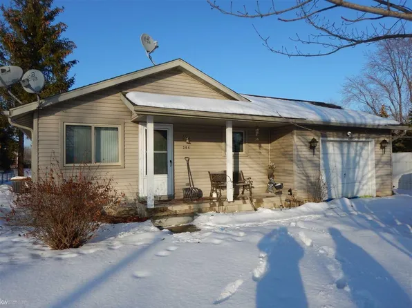 264 Degurse Ave, Marine City, MI 48039