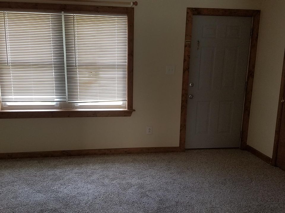 2nd image of 389 Holly Shelter Rd