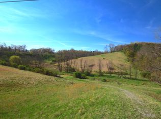 27338 Cincinnati Rdg, Coolville, OH 45723