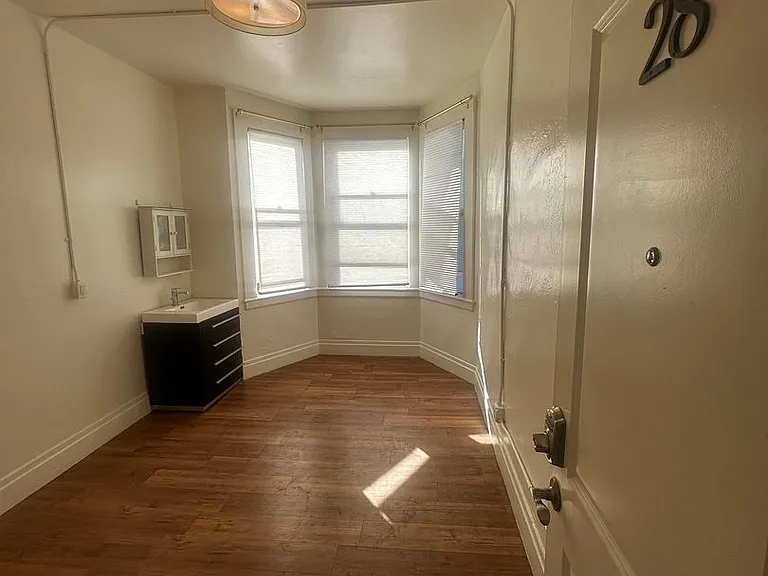 201-205 9th Street (7085rc) — Photo 12